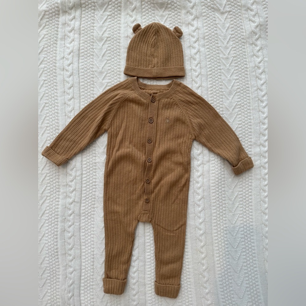 Baby Gap Rib outfit set Size 12-18 Months